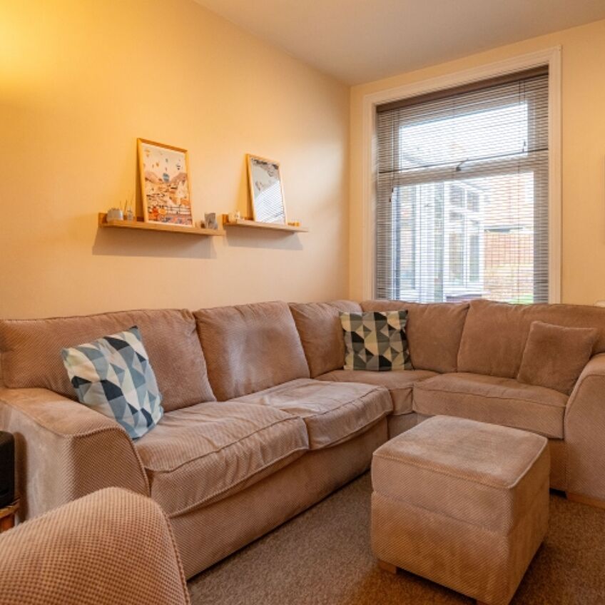 Stockton Road, Newport. For sale with Clarke & Partners estate agent.
